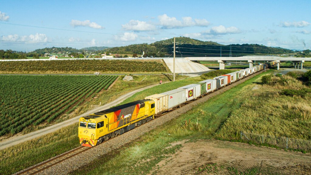 Essential networks: Scale through rail in Queensland - Linfox